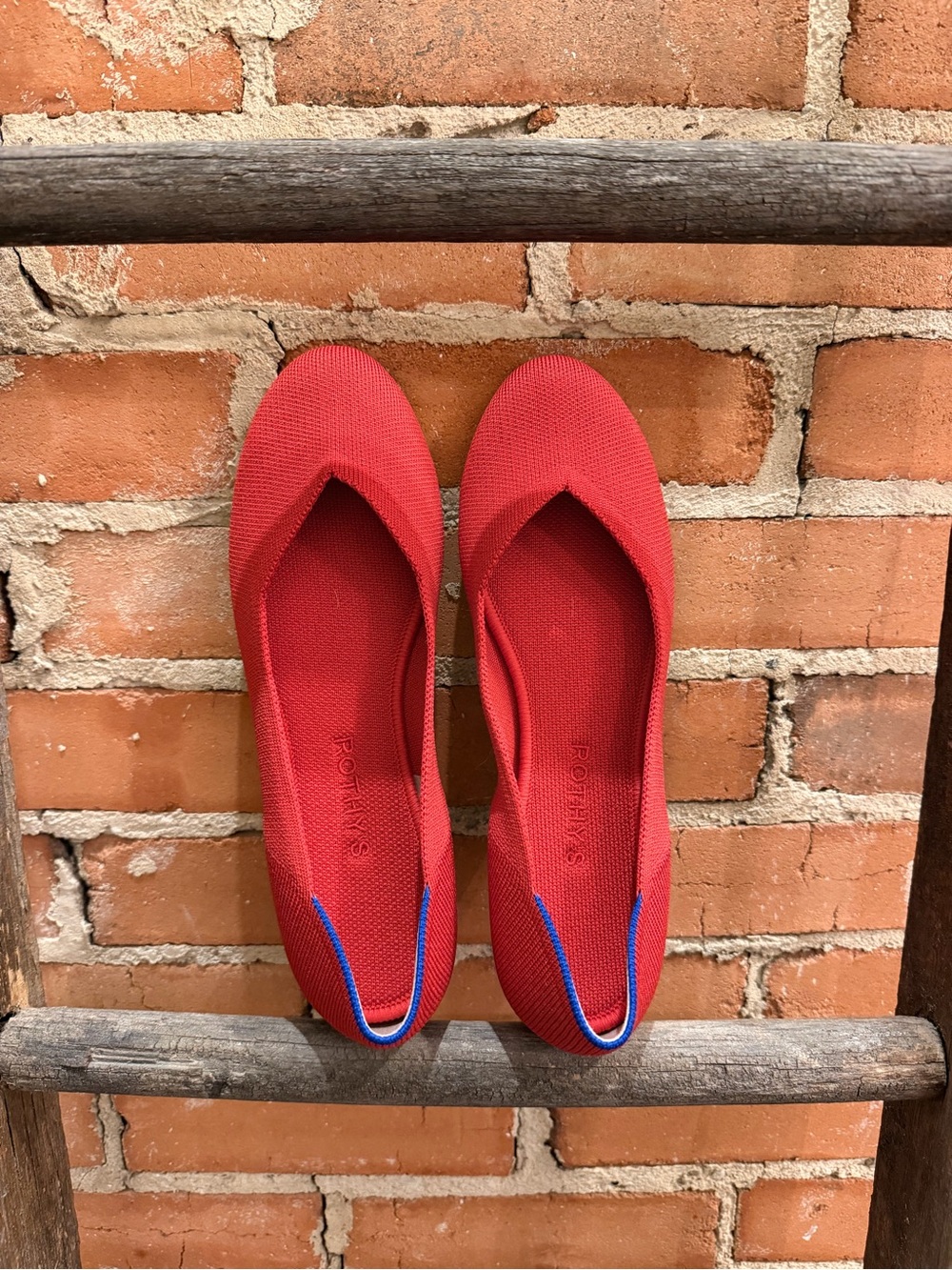 Rothy's Red Knit Flats with Blue Heel Trim size 9 - NWT